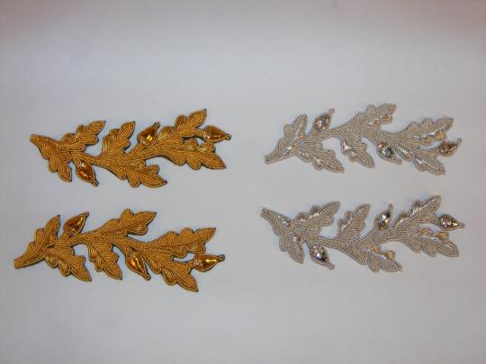 Repeat Pattern Oak Leaf (with acorn), gold or silver, limited stock, price by pair