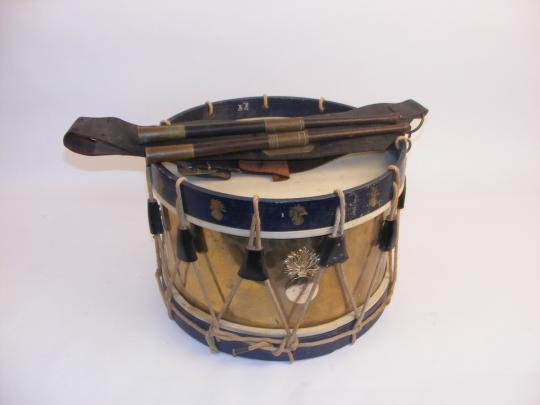 Old drum, with grenades and old baldric + sticks.