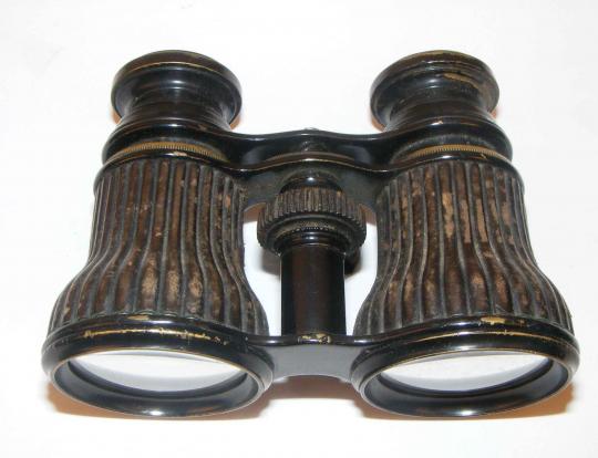 Binocular for theater, length maxi: 75 mm. Circa 1900