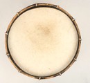 Couesnon: Old drum with baldric and horn 