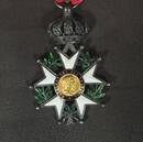 Medal of chevalier de la Légion d'Honneur, with fine border lines, jeweler-made model. Second Empire. 