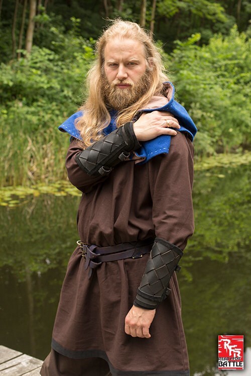 Brassards Norse - Atelier Fantastique Brassards courts viking en cuir