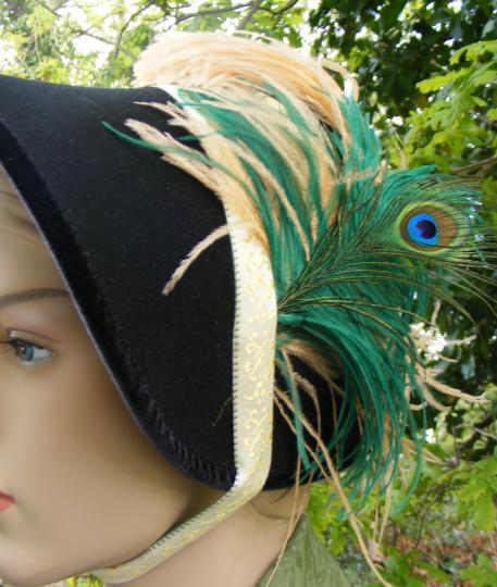 Bonnet-style felt hat