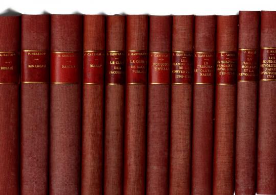 Révolution française: 12 livres de la même collection 