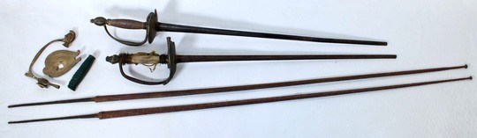 2 swords 1767 and 1786 + 2  blades + 1 hilt
