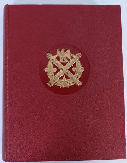 Livre d'or des Maréchaux de France 1190-1952, numéroté, sous coffret