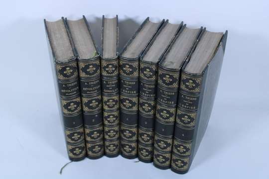 Histoire de la révolution du consulat et de l'Empire, par Adolfe Thiers. 1873 Lheureux et Cie, en 7 volumes