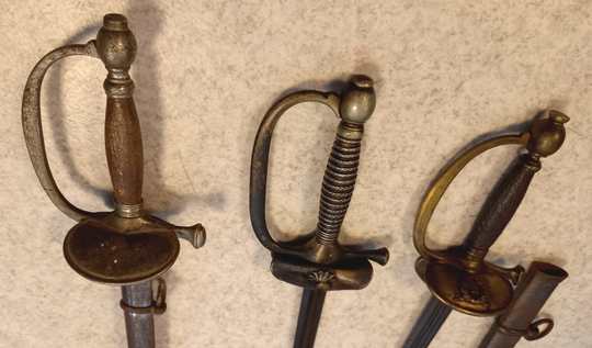 3 swords for non-commissioned officer, circa 1900