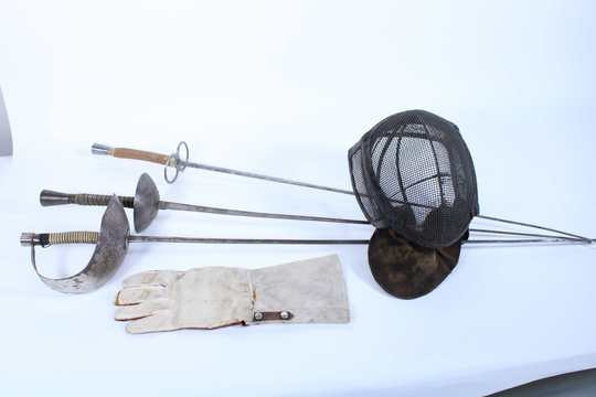 3 fencing arms: sword, sabre and foil, circa 1900