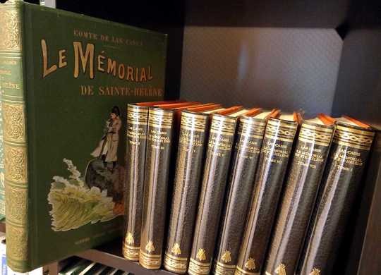 Mémorial de Sainte Hélène in 8 books by Comte de Las Cases + Tome 2 mémorial éditions Garnier freres de 1895