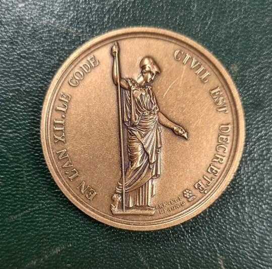Modern bronze re-striking, Napoleonic commemorative medal by Denon and Jaley: Le code civil est décrété