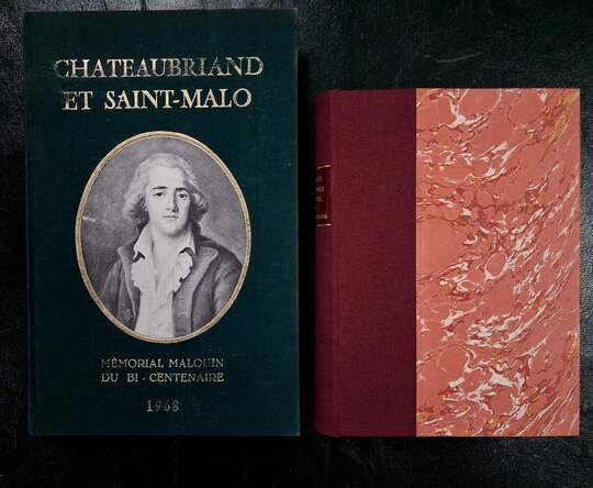 Lot de 2 livres sur Chateaubriand. Mémoires et lettres de Madame de Chateaubriand + Chateaubriand et Saint Malo