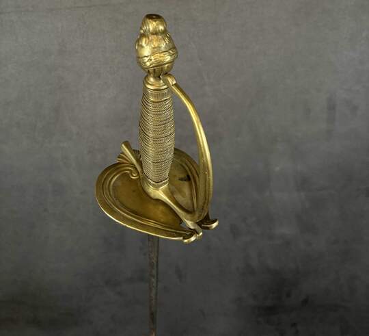 Original sword for officer, Royalty to 1 st Empire.