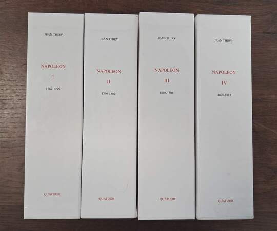 Napoléon de Jean Thiry. Éditions Quatuor. COUVERTURES IMPRIMÉES, sous coffrets cartonnés.