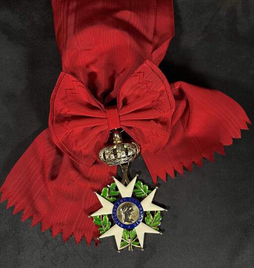 Grand cordon (new) with original jewel of commandeur of Légion d'Honneur, second Empire.