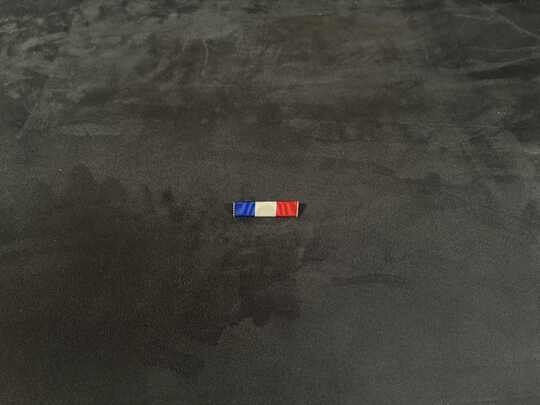 FRANCE. Commemorative medal for courage et devouement (miniature/ribbon bar version). Produced by Éts David prior to 1960.