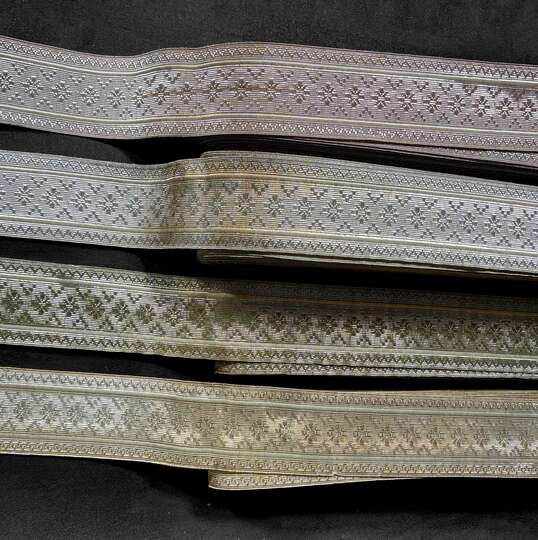 Braid flake pattern in metal - 40 mm - Old French manufacturing - Per meter  