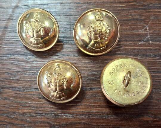 BELGIUM. Corps of Engineers buttons, new old stock, available in 2 diameters. Manufactured by Éts David.