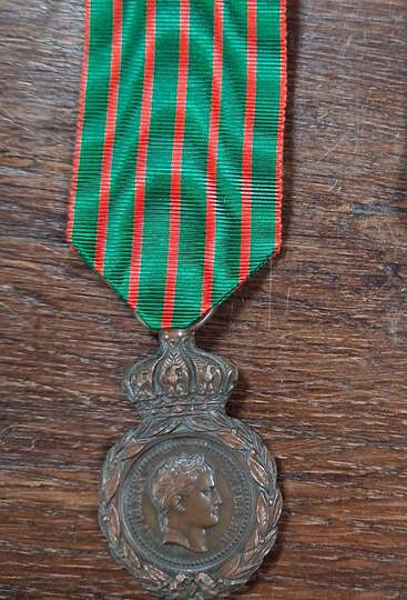 Saint Helena, original decoration with old ribbon. Sample 2